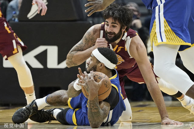 因教练变动 因教练变动